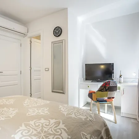 Guest house Centro Di Centri 4*