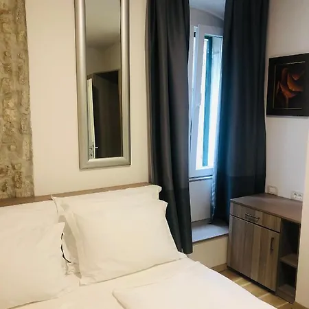 Centro Di Centri بيت ضيافة 4*